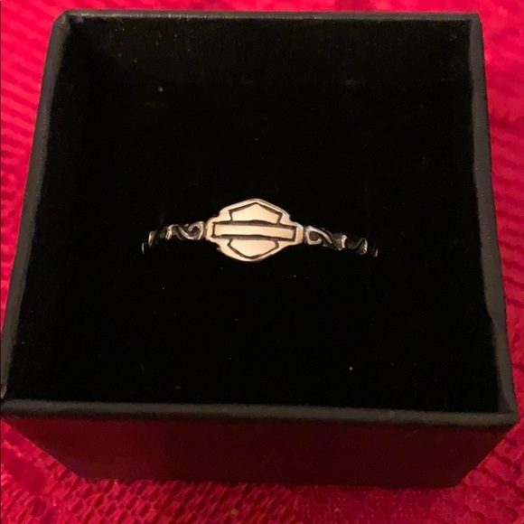 Harley-Davidson Jewelry - Women’s shield ring size